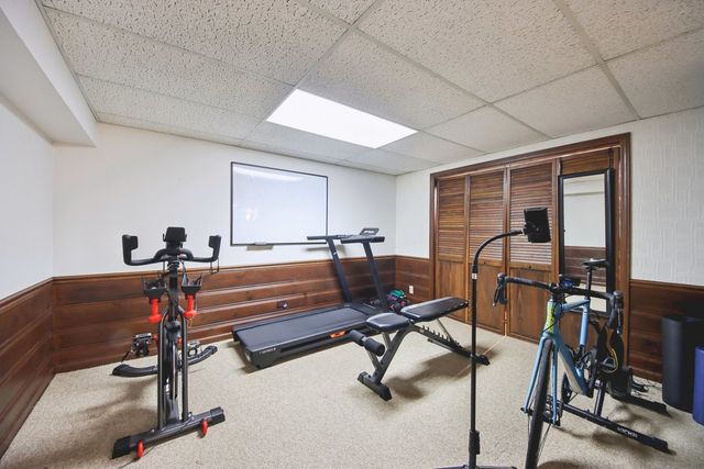 1028 Highland Lane, Glenview, IL 60025