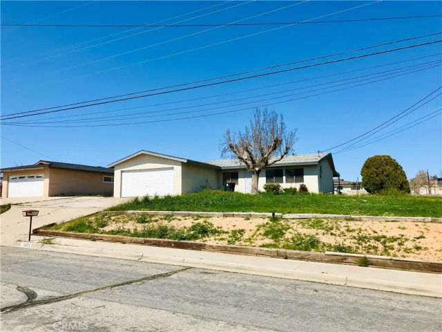 16322 Midway Street, Victorville, CA 92395