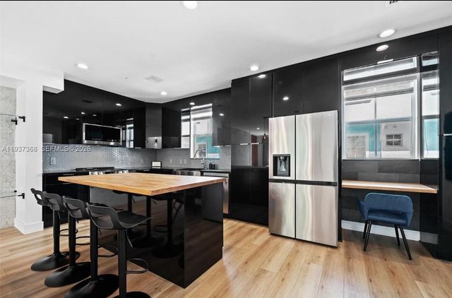 1705 Johnson St B, Hollywood, FL 33020