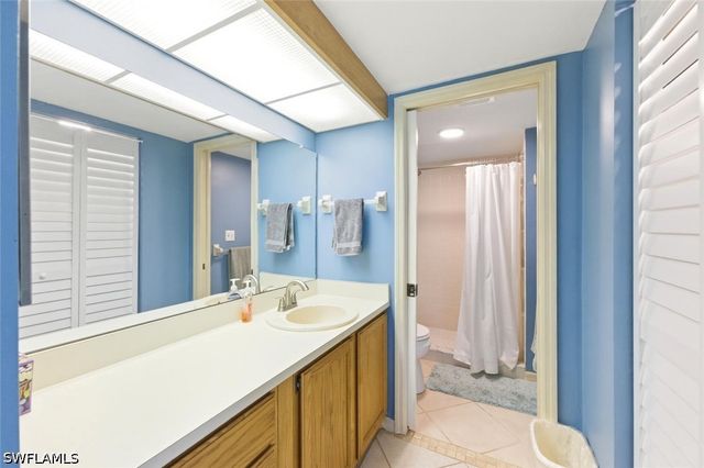 7220 Coventry CT 208, Naples, FL 34104