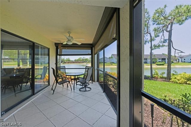 7220 Coventry CT 208, Naples, FL 34104