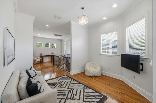 3107 W FOUNTAIN BOULEVARD, Tampa, FL 33609