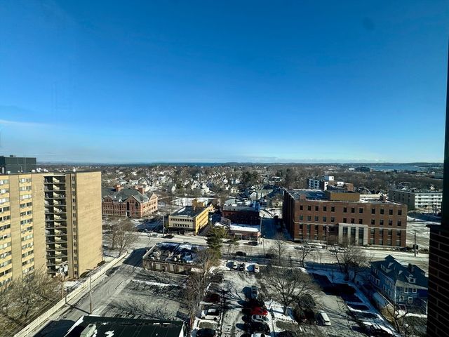 77 Adams St 1104, Quincy, MA 02169