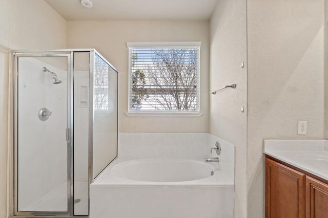 843 Avery PKWY, New Braunfels, TX 78130