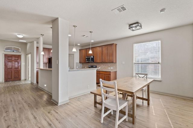 843 Avery PKWY, New Braunfels, TX 78130