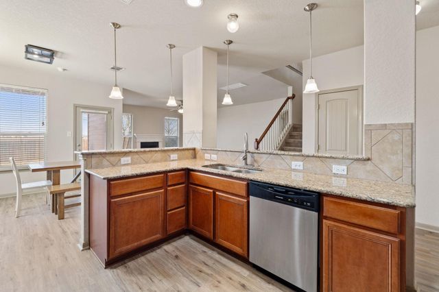 843 Avery PKWY, New Braunfels, TX 78130