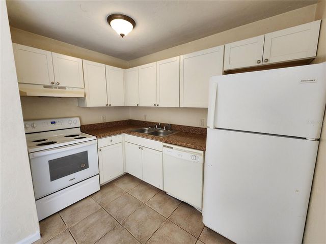 2529 NW 62 PLACE, Gainesville, FL 32653