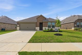 10116 Autumn Leaves Lane, Aubrey, TX 76227