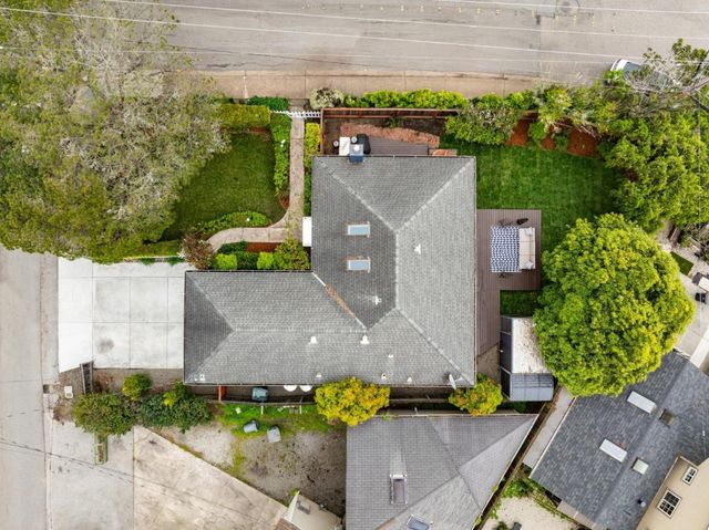 499 Sonora Avenue, El Granada, CA 94019