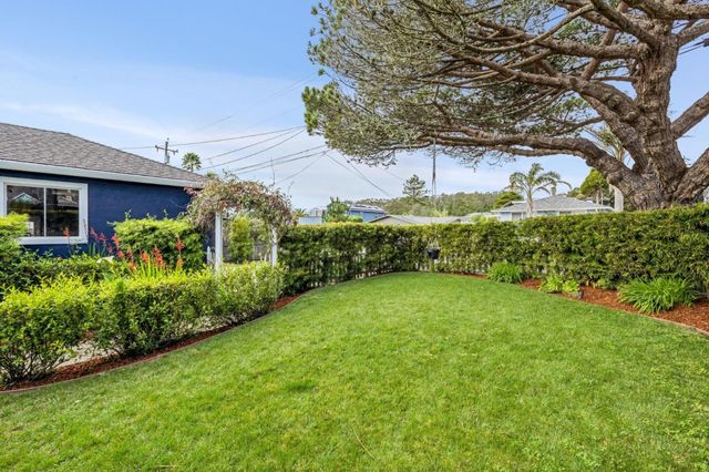 499 Sonora Avenue, El Granada, CA 94019