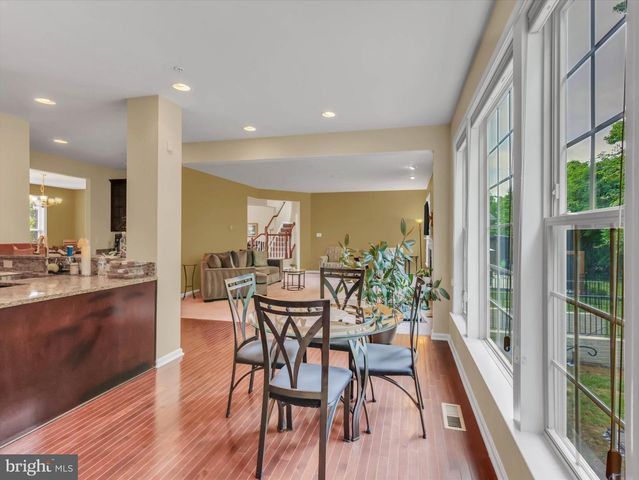 2805 TROTTER PARK LN, Lanham, MD 20706