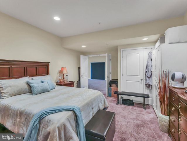 2805 TROTTER PARK LN, Lanham, MD 20706