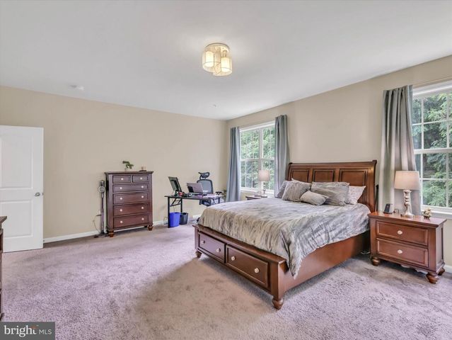 2805 TROTTER PARK LN, Lanham, MD 20706