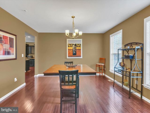 2805 TROTTER PARK LN, Lanham, MD 20706