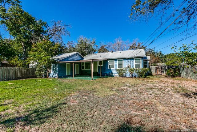 206 CHEVY CHASE DR, San Antonio, TX 78209