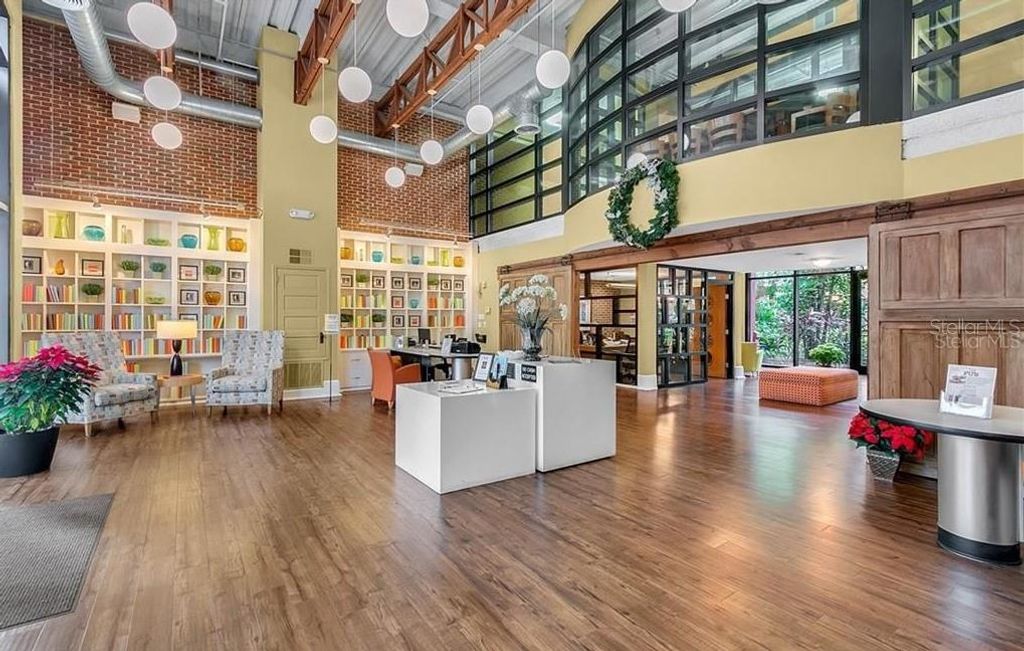 Image 22 of property listing at 911 N ORANGE AVENUE 445, Orlando, FL 32801