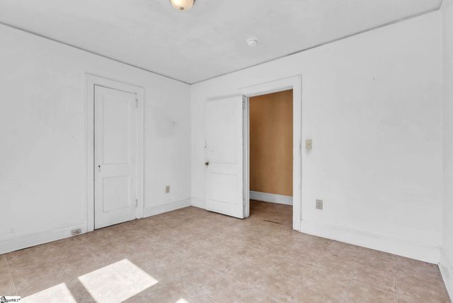 10 Eastlan Drive, Greenville, SC 29607