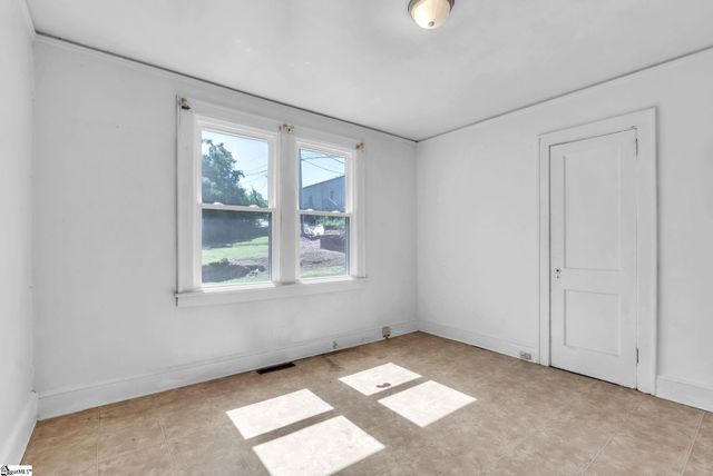 10 Eastlan Drive, Greenville, SC 29607