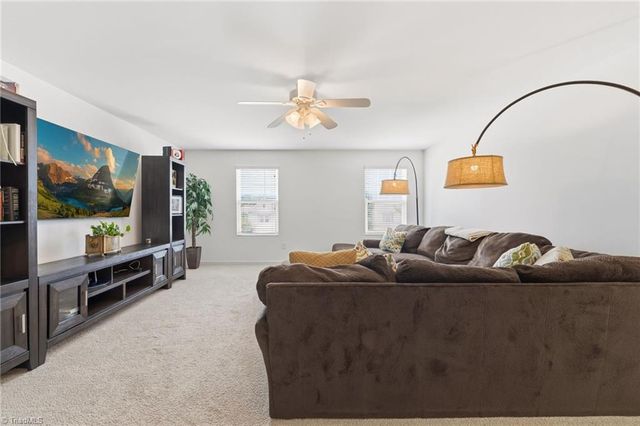 3285 Winding Branch Trail, Winston-salem, NC 27127