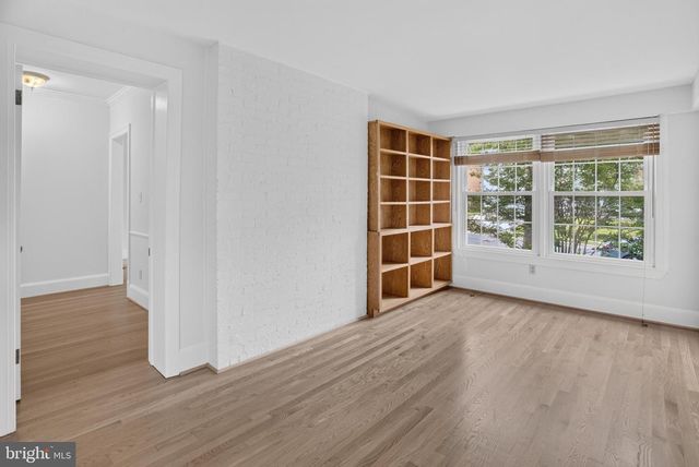 4705 HUNT AVE, Chevy Chase, MD 20815