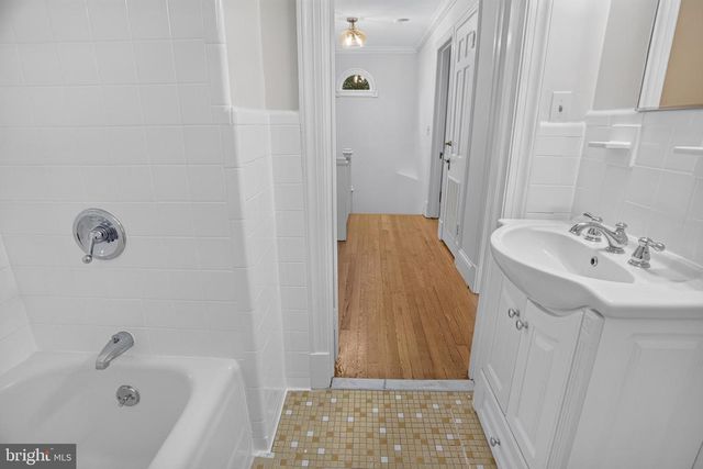 4705 HUNT AVE, Chevy Chase, MD 20815
