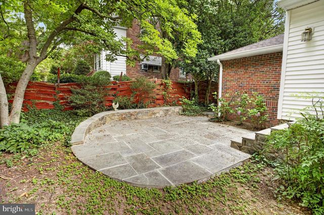 4705 HUNT AVE, Chevy Chase, MD 20815