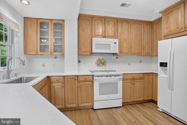 4705 HUNT AVE, Chevy Chase, MD 20815