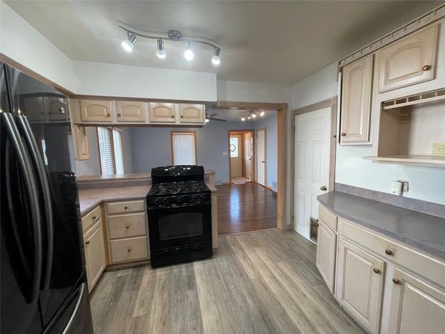 610 GLENRUADH Avenue, Erie, PA 16505