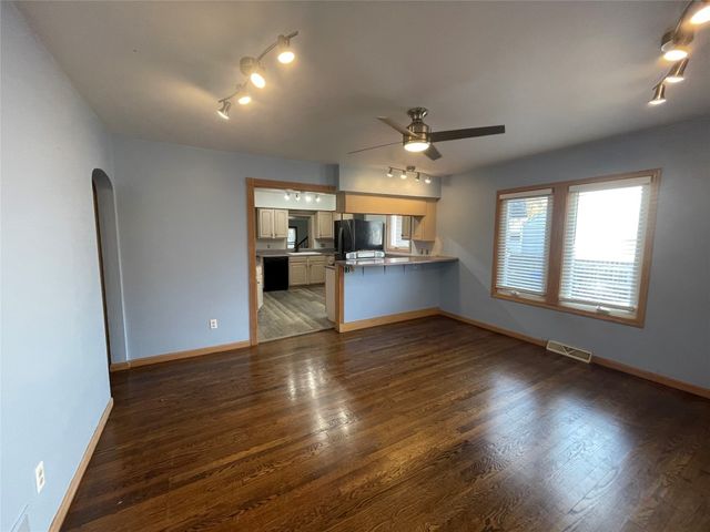 610 GLENRUADH Avenue, Erie, PA 16505