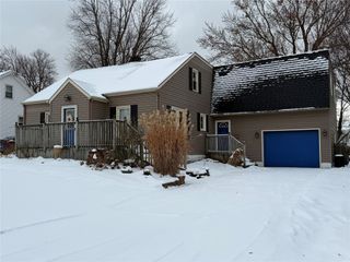 610 GLENRUADH Avenue, Erie, PA 16505