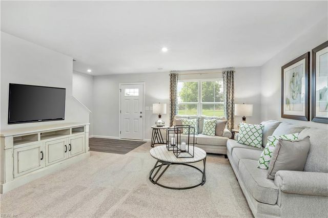 210 Myrtle LN, South Mills, NC 27976
