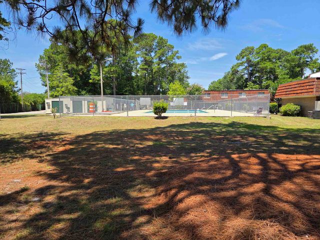 1025 Carolina Rd Apt B2, Conway, SC 29526