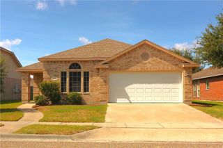 7521 Fort Griffen Dr, Corpus Christi, TX 78414
