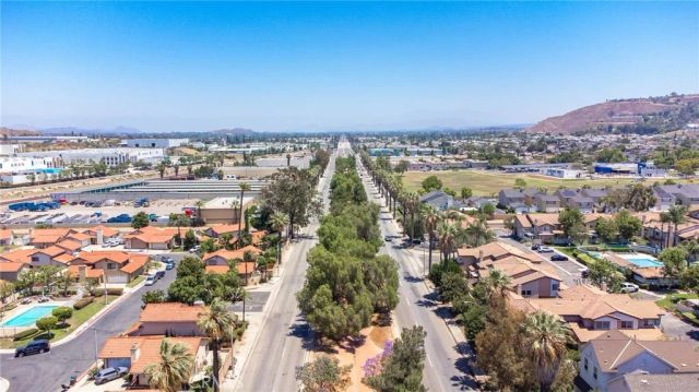 2324 Fan Palm Drive, Corona, CA 92879