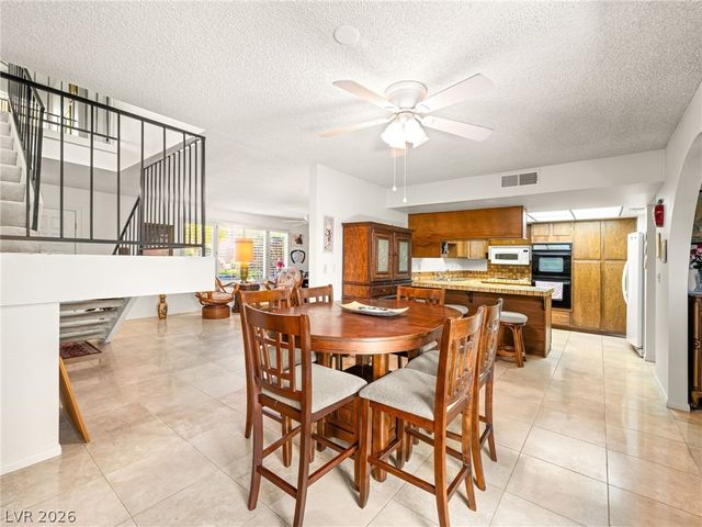 3422 Kensbrook Street, Las Vegas, NV 89121