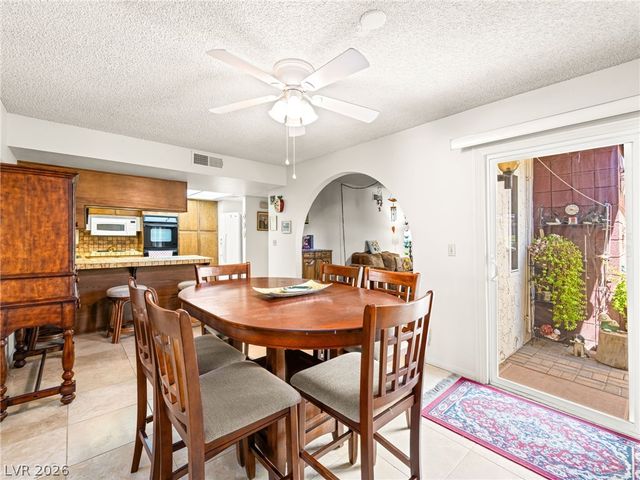 3422 Kensbrook Street, Las Vegas, NV 89121