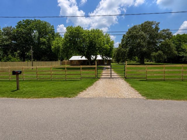 25409 Pebble Drive, Huffman, TX 77336
