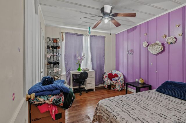 10465 White Oak Dr, Baton Rouge, LA 70815