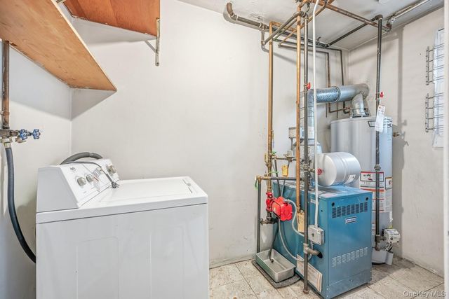 2323 32nd Street, Astoria, NY 11105