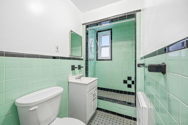 2323 32nd Street, Astoria, NY 11105