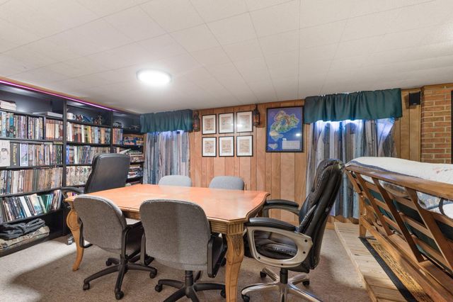 624 Georgian Drive, Columbus, OH 43228