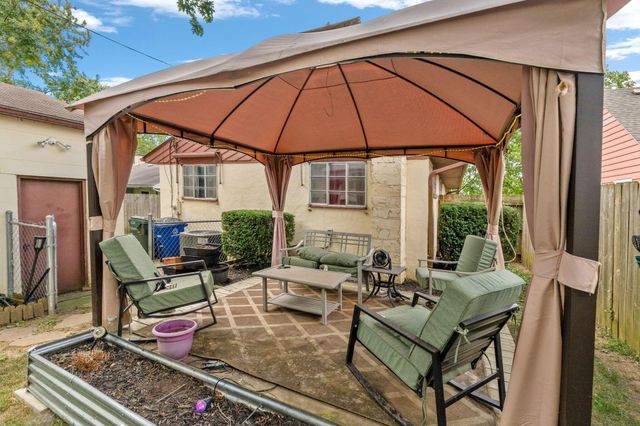 624 Georgian Drive, Columbus, OH 43228