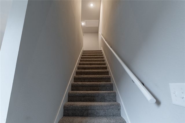 1358 N Porter Road 1, Fayetteville, AR 72703