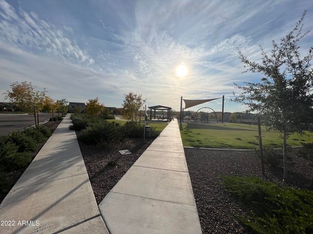 9221 W GLENROSA Avenue, Phoenix, AZ 85037