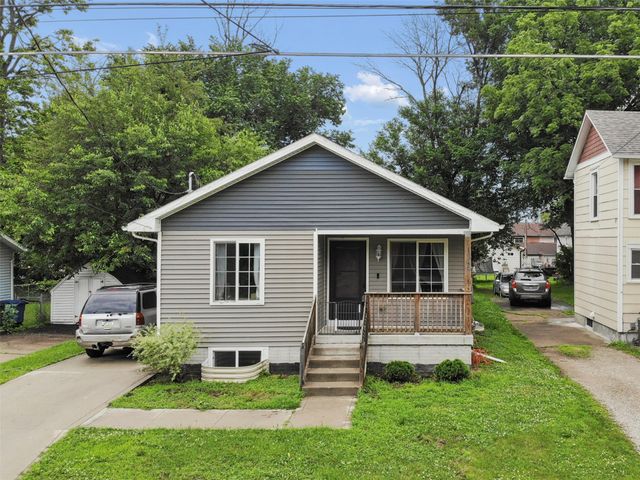 1269 Stewart Street, Des Moines, IA 50316