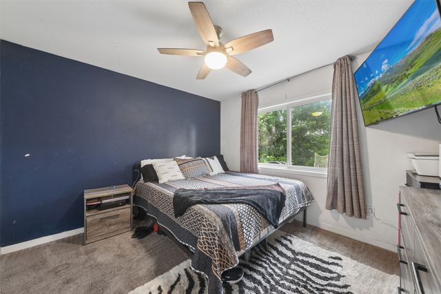 1269 Stewart Street, Des Moines, IA 50316