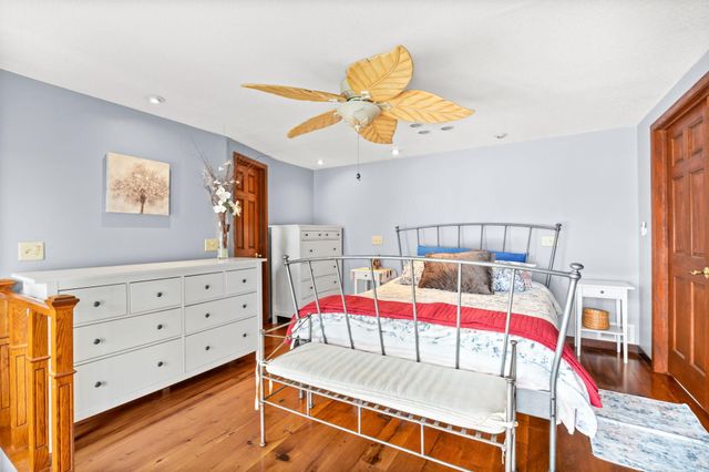 200 Griffin Avenue NE, Hutchinson, MN 55350