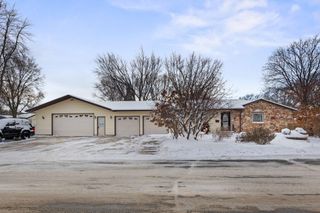 200 Griffin Avenue NE, Hutchinson, MN 55350