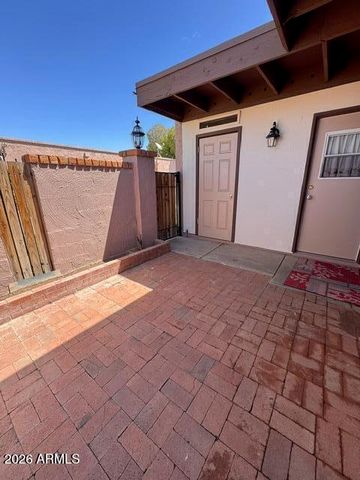 5970 W AUGUSTA Avenue, Glendale, AZ 85301