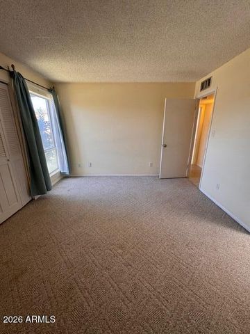 5970 W AUGUSTA Avenue, Glendale, AZ 85301